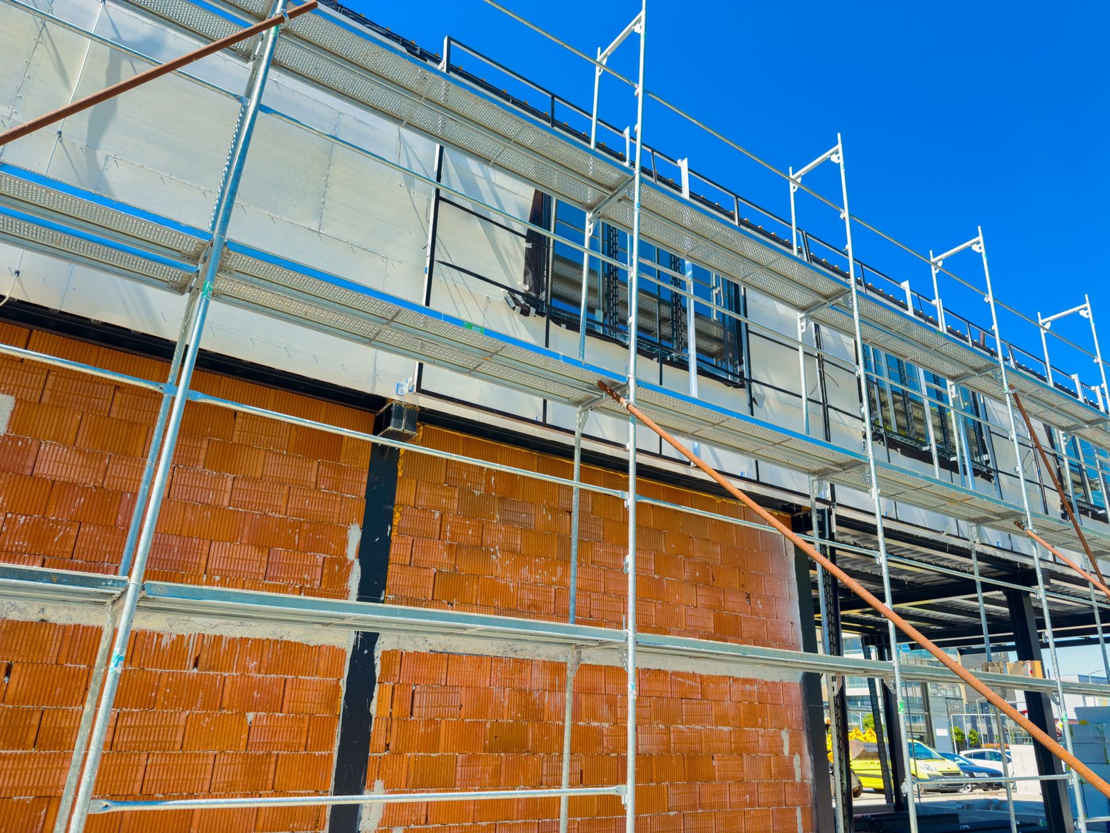 Gerüstbau Bergisch Gladbach – Gerüstmontage an der Fassade